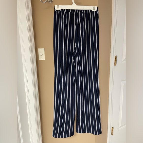 Forever 21 slit leg palazzo pants - Picture 2 of 4